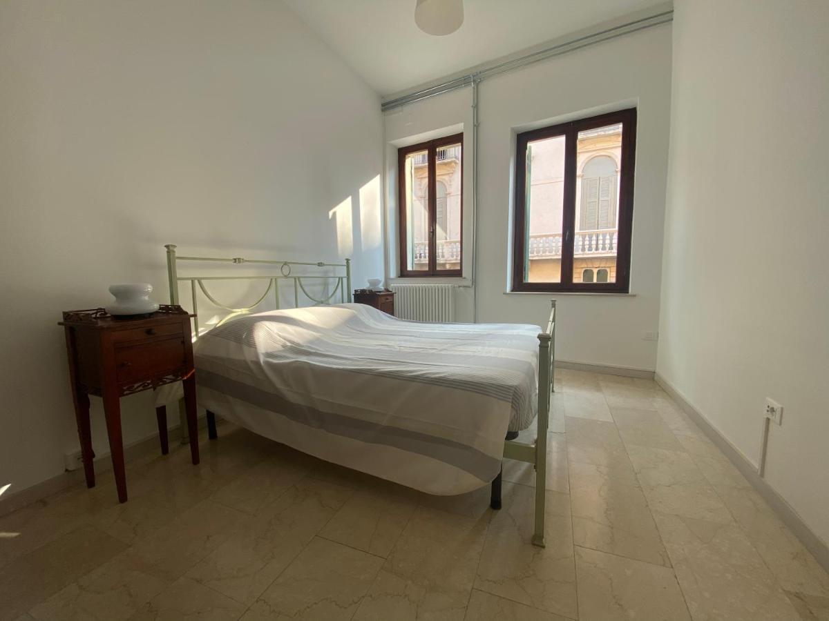 Hotel Il Cardo Verona Exterior foto